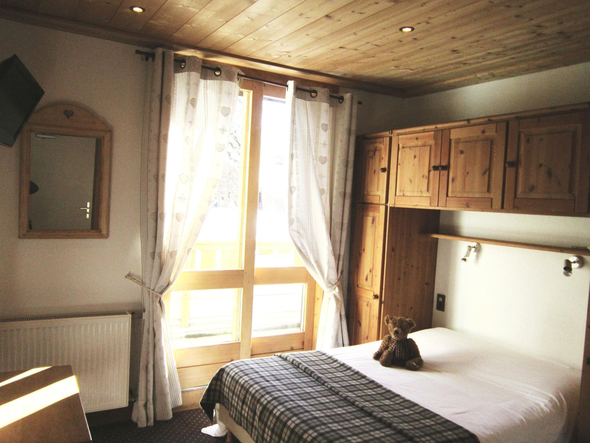 Logis Hotel Gai Soleil Samoëns Kültér fotó