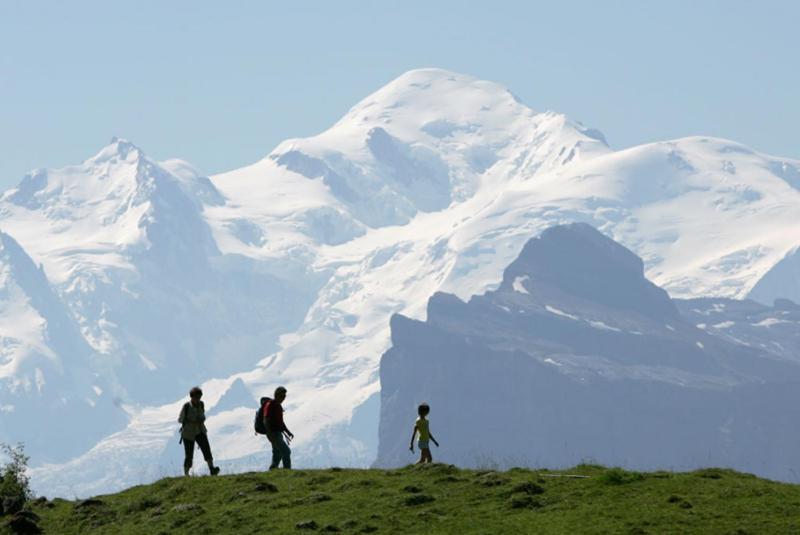 Logis Hotel Gai Soleil Samoëns Kültér fotó