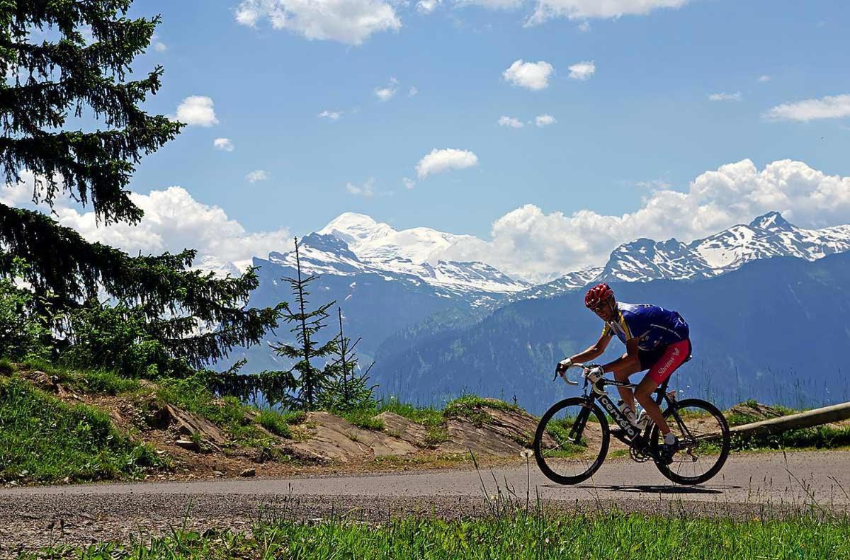 Logis Hotel Gai Soleil Samoëns Kültér fotó