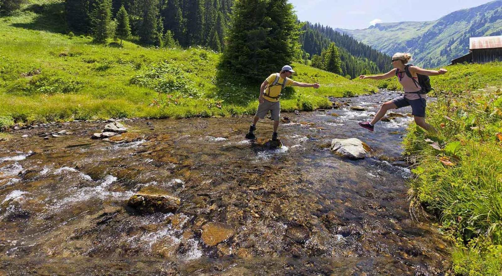Logis Hotel Gai Soleil Samoëns Kültér fotó