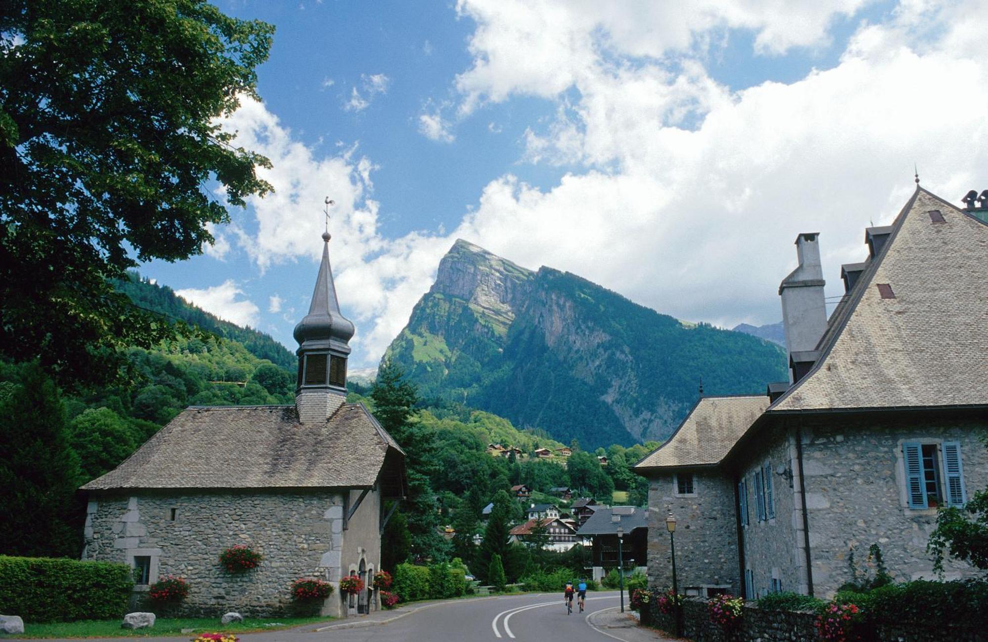 Logis Hotel Gai Soleil Samoëns Kültér fotó