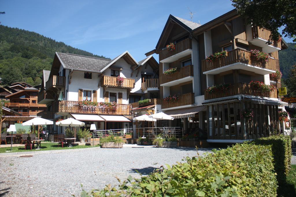 Logis Hotel Gai Soleil Samoëns Kültér fotó